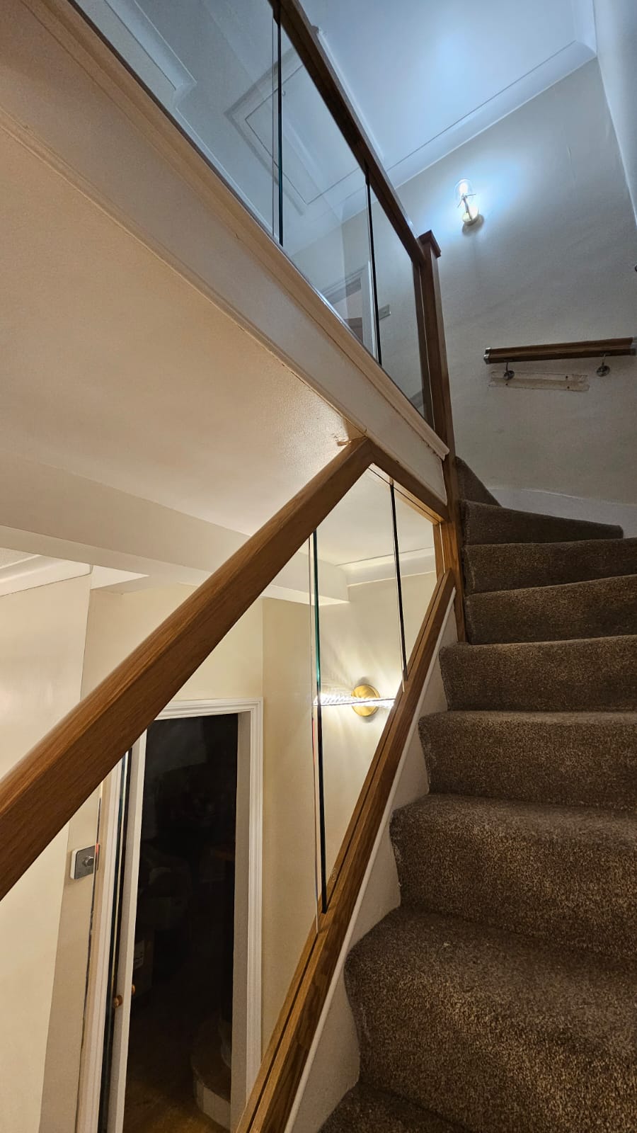Glass balustrade